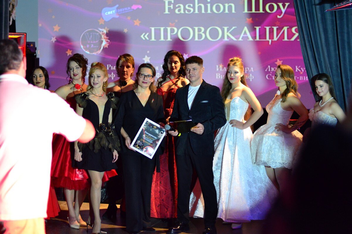 Коллекция вечерних нарядов Натальи Яблочкиной - Александр Рыжов