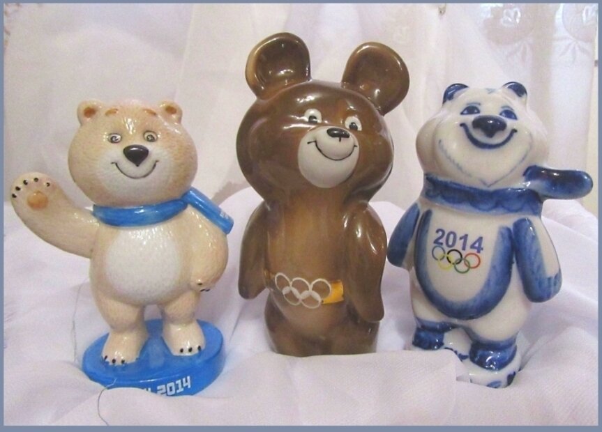 Вот   залетел   поздравить   друзей  с   Праздником! - Галина Кузьмина