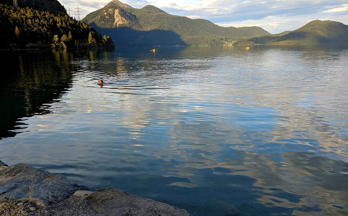 Бавария, Альпы.  Озеро Айбзее (Eibsee) - Наталья ***
