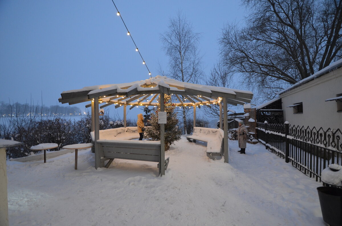 беседка у кафе - Галина R...