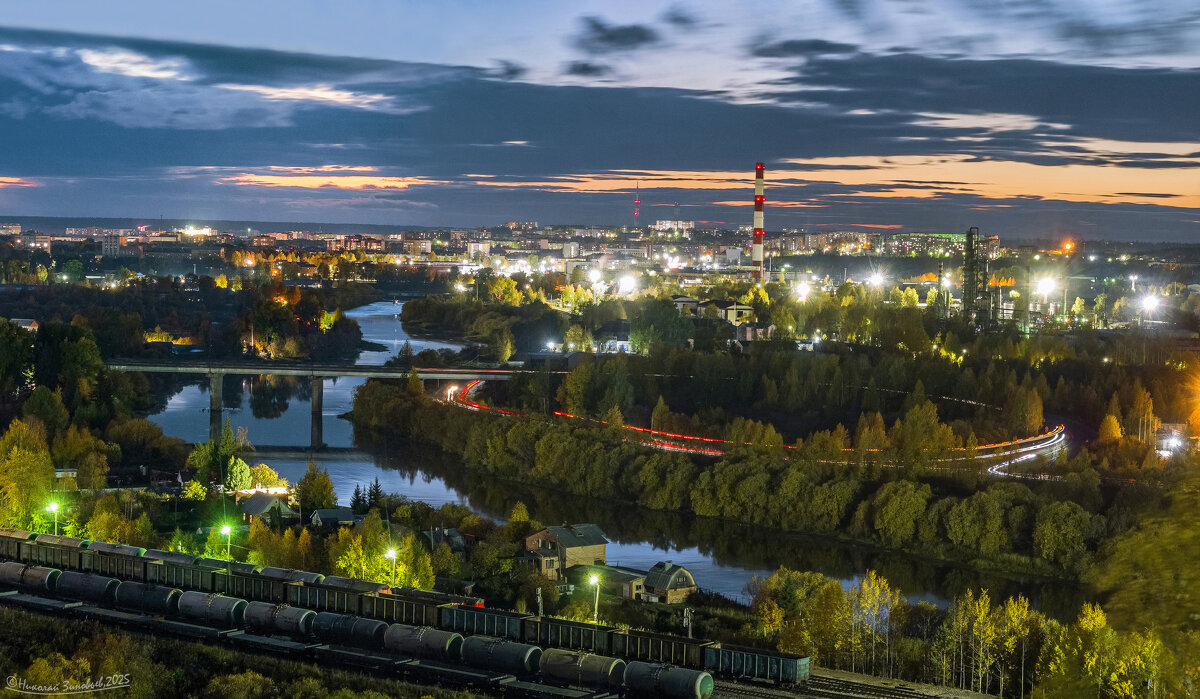 Вид на Ухту с горы Ветлосян - Николай Зиновьев