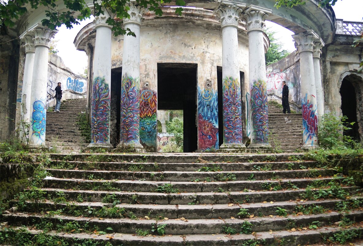 Заброшенный ресторан на горе Ахун - Наталия Григорьева