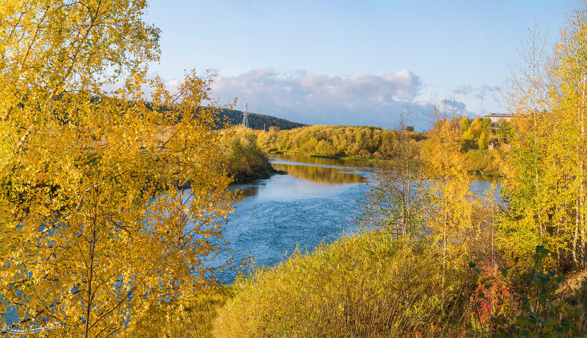 Яркая осень на реке Ухта. - Николай Зиновьев