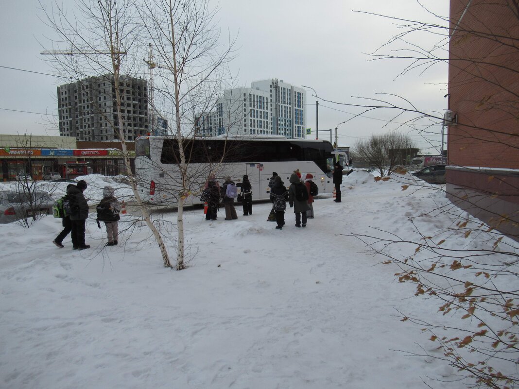 Школьный автобус - Андрей Макурин