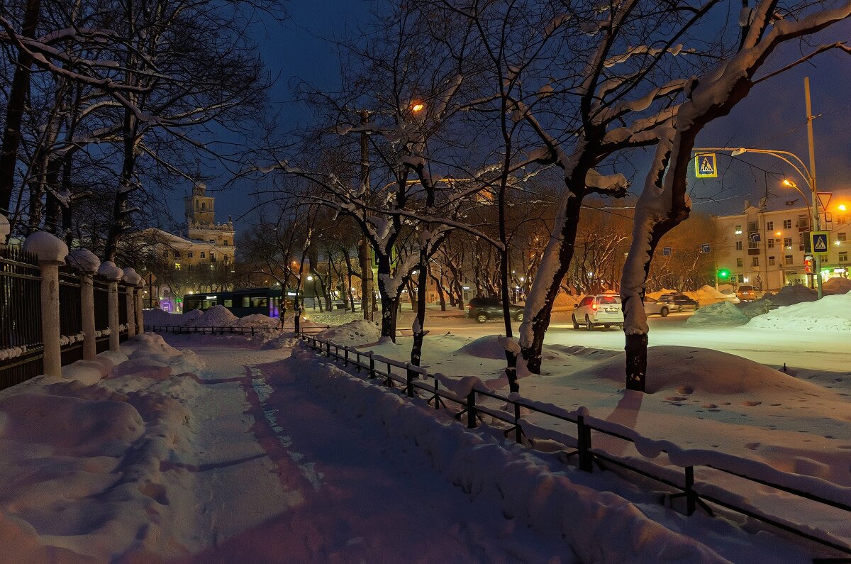 Утро в Комсомольске-на-Амуре - Виктор Иванович Чернюк