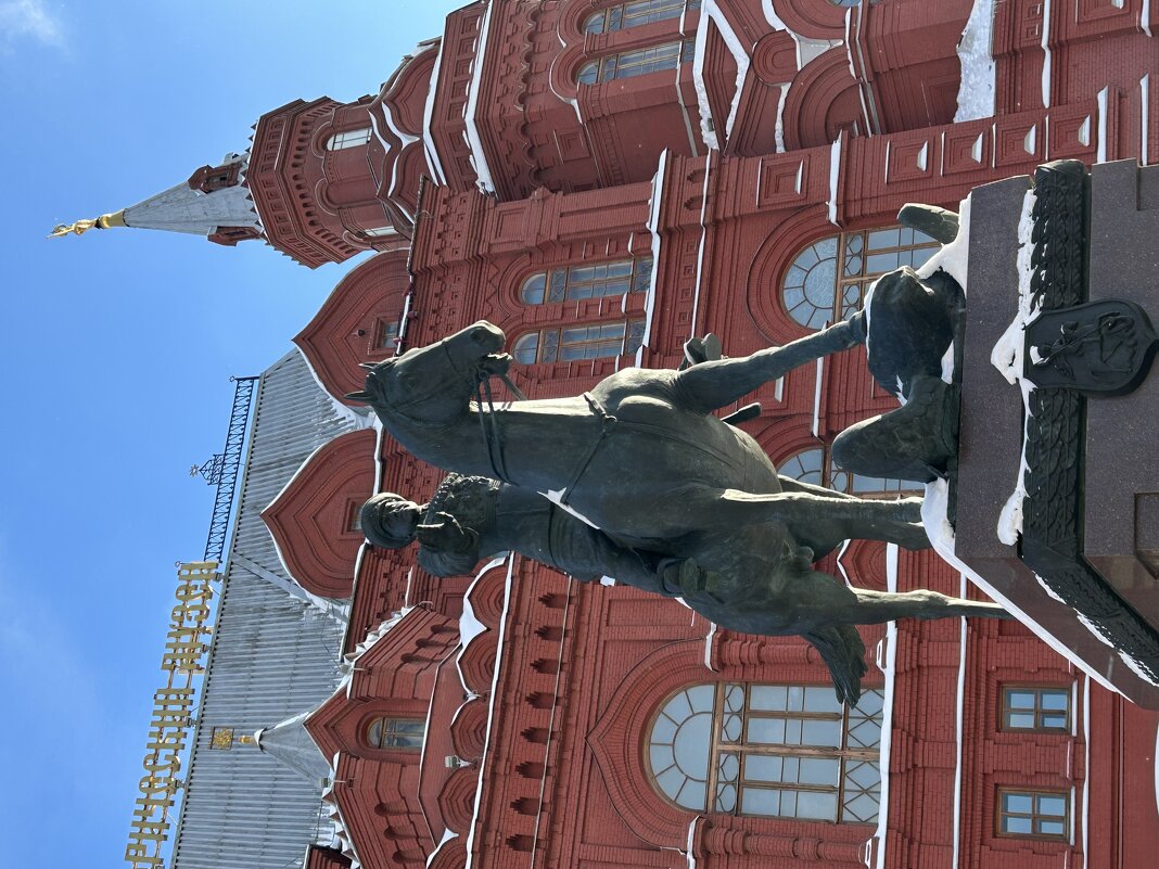 Памятник Жукову - Натали 