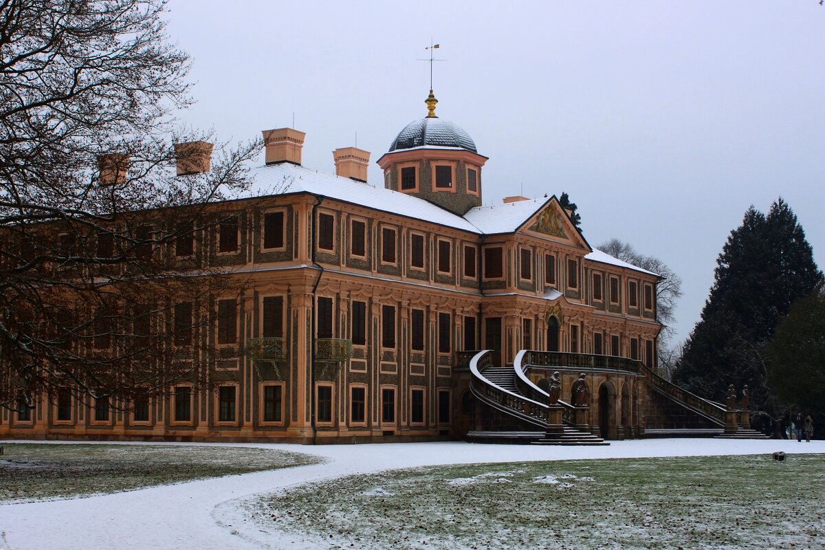 Замок Фаворит - Юрий. Шмаков