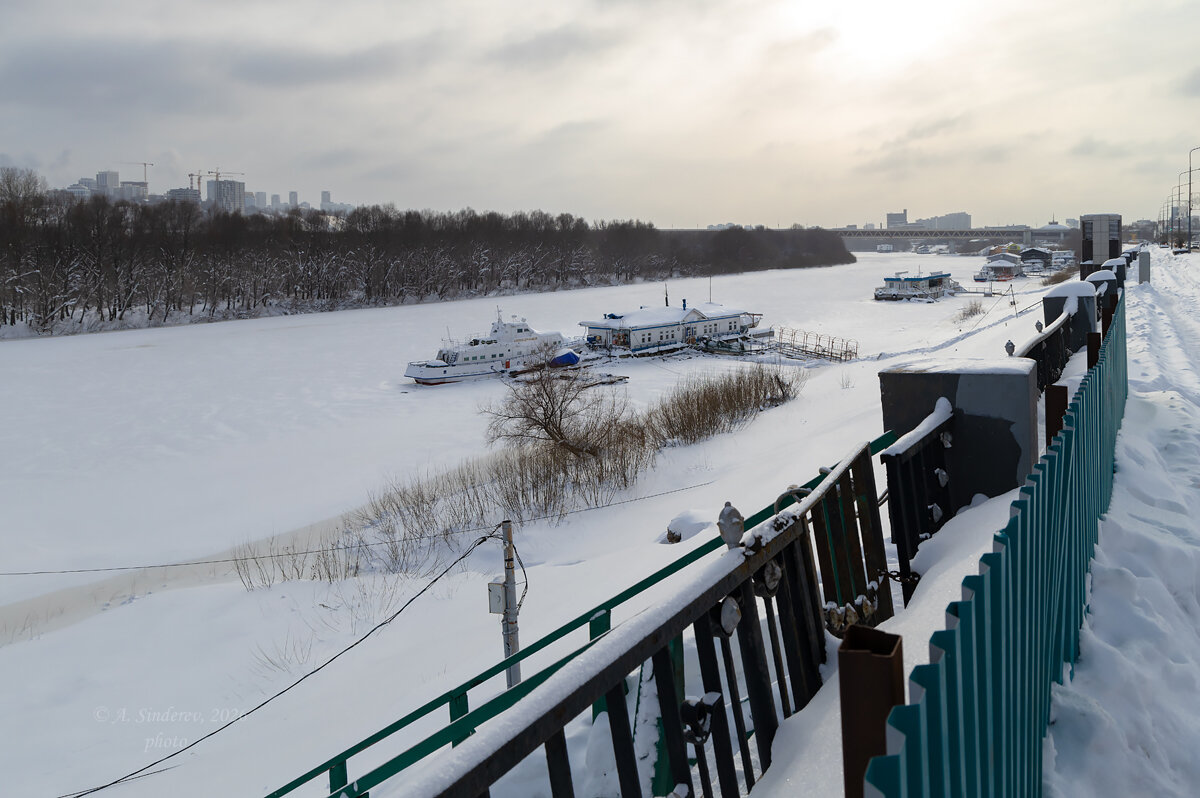 На зимней Оке - Александр Синдерёв