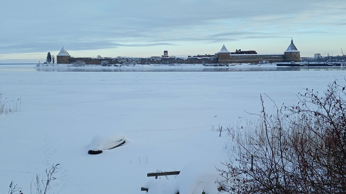 Крепость Орешек - Наталья Герасимова