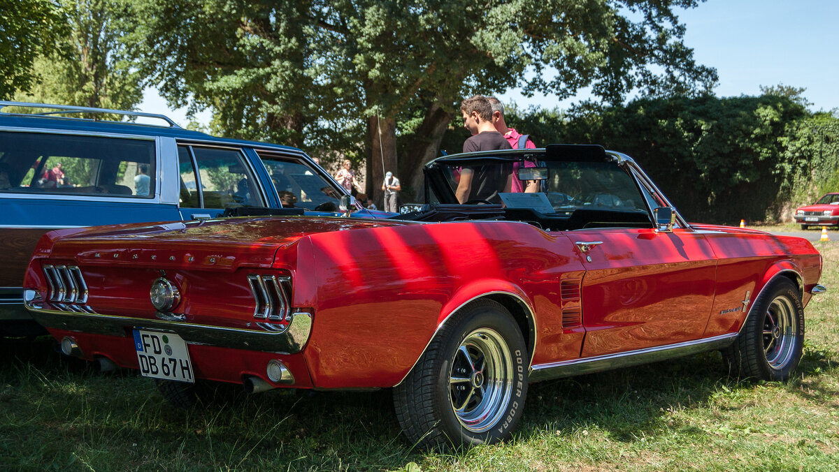 Ford Mustang 1967 - Олег Зак
