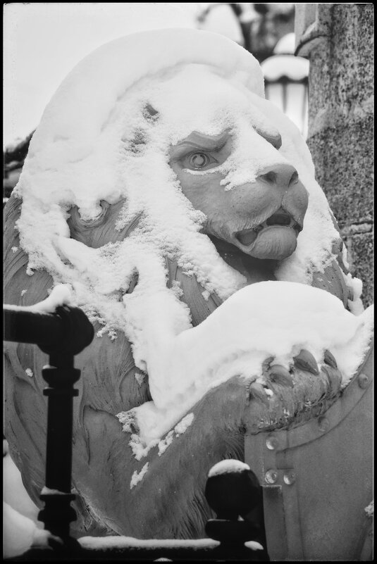 * * * - Руслан * * * - Руслан