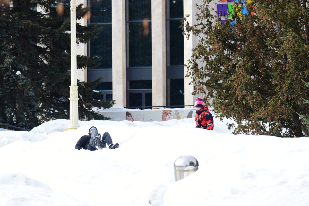 Игра. - Наталья Вязигина