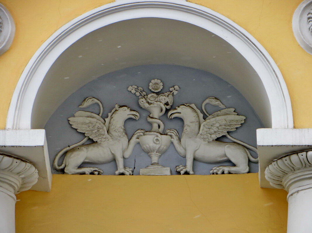 Грифоны - Александр Чеботарь Грифоны - Александр Чеботарь