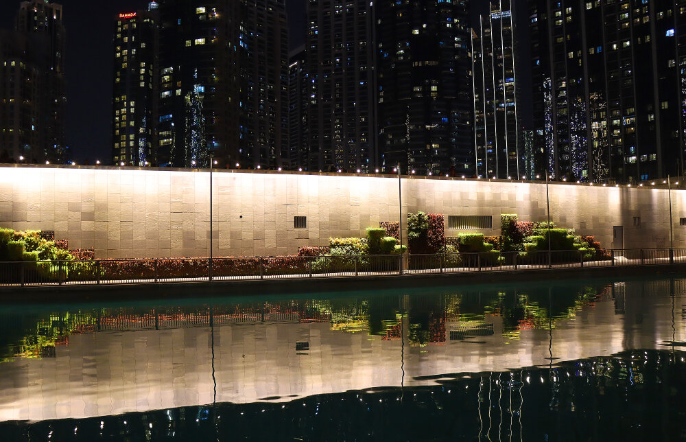 Вечер отражается в городском канале... - Галина Ильясова