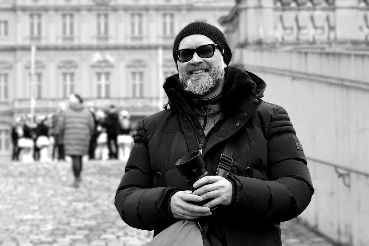 Наши люди - Юрий. Шмаков