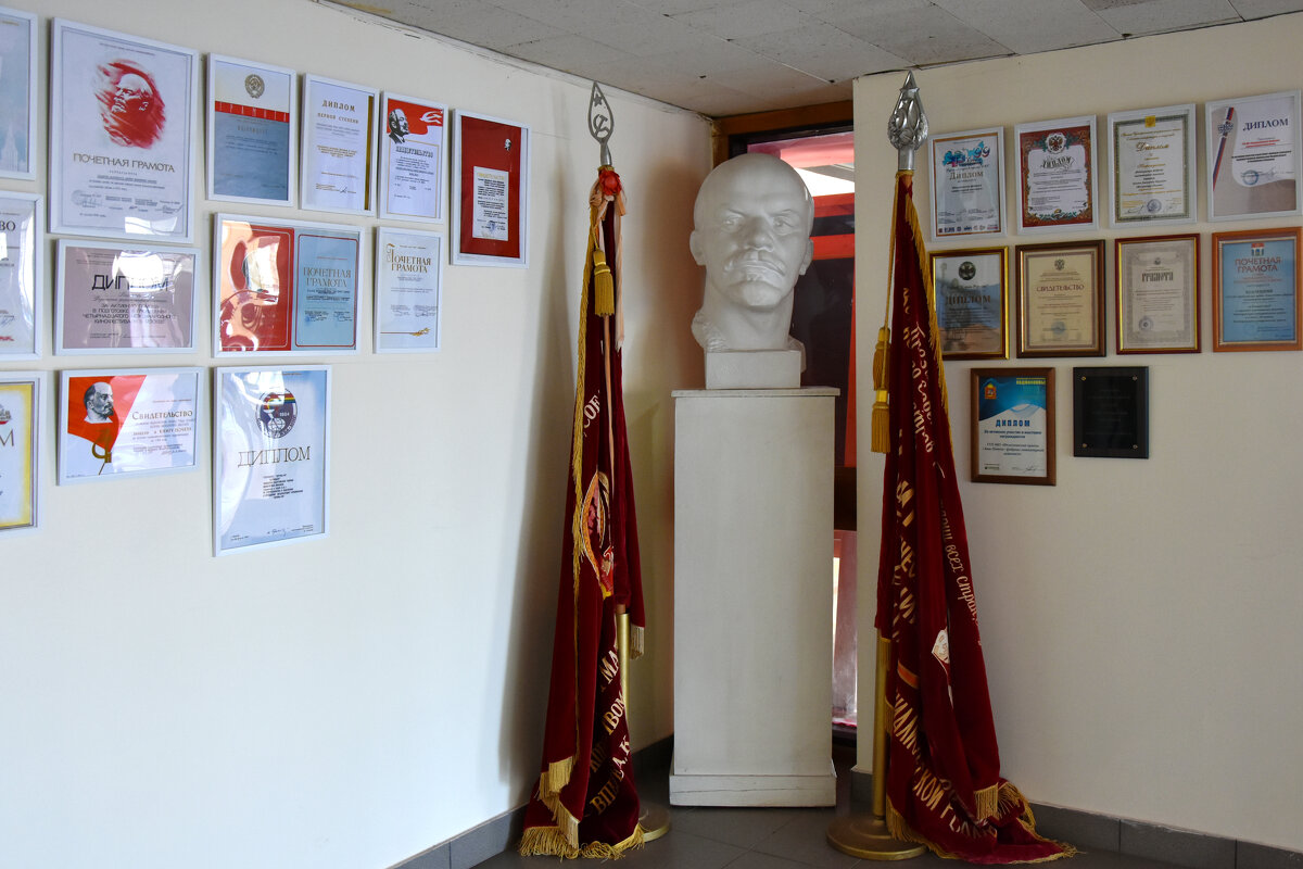 Московская область. «Федоскинская фабрика миниатюрной живописи» в Федоскино. - Наташа *****