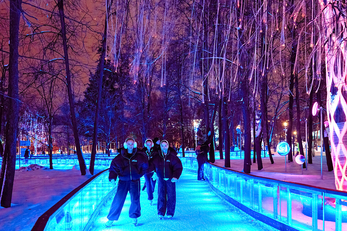 На катке в ЦПКиО - Елена 