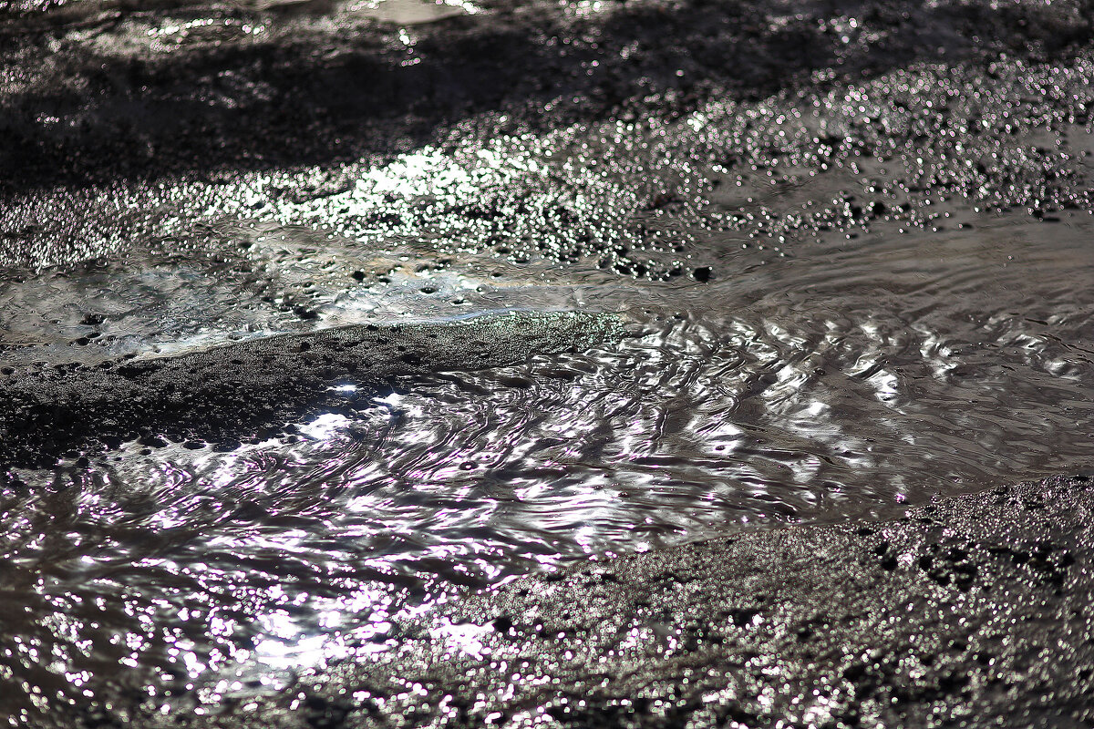 Снег растаял - Юрий Гайворонскiий