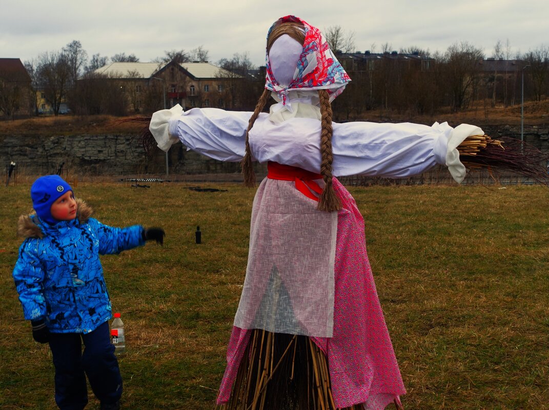 На Масленичных гуляниях.. - Aida10 
