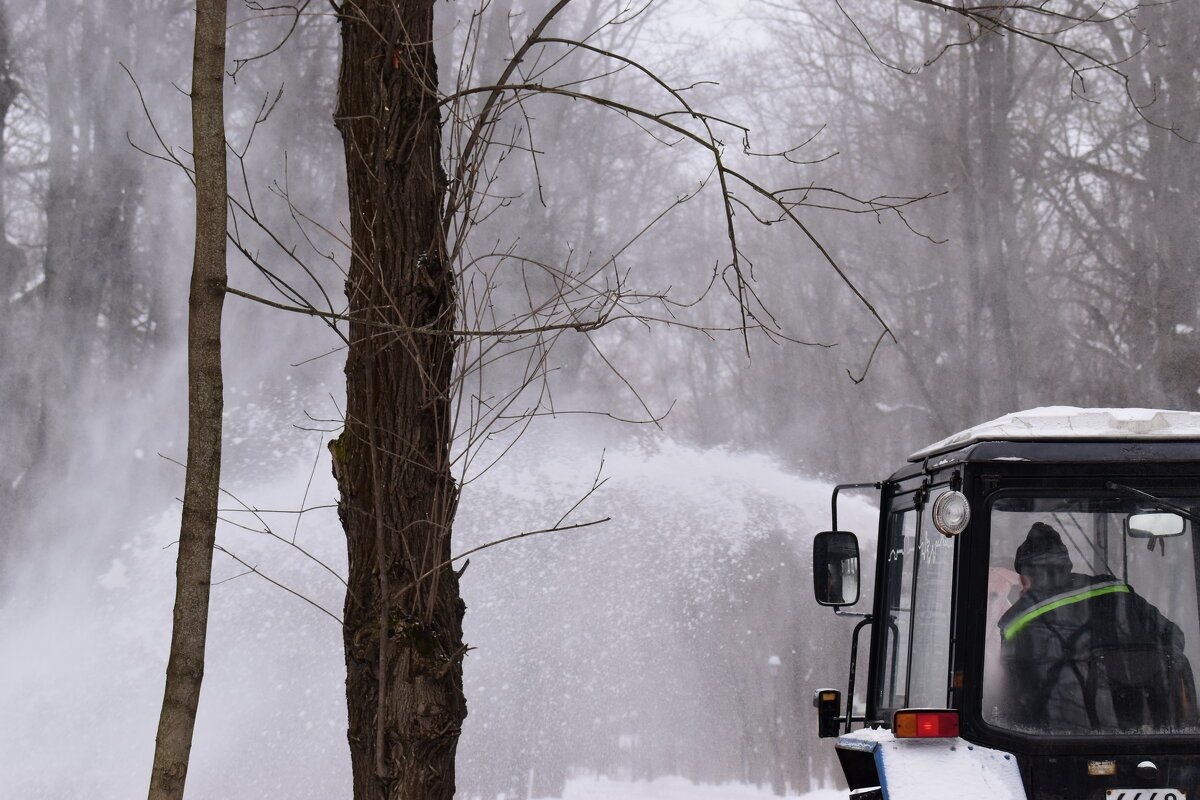 Работает человек. - Наталья Вязигина Работает человек. - Наталья Вязигина