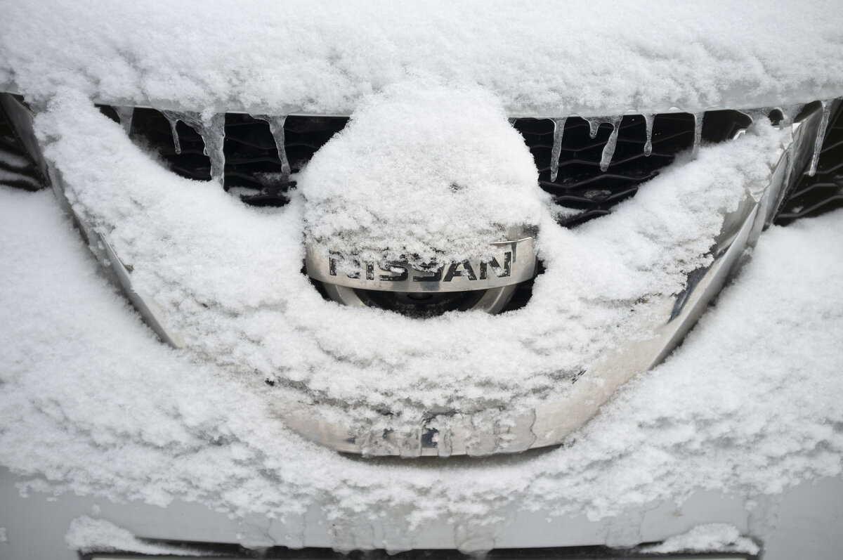 Зимний портрет машины. - Николай Галкин Зимний портрет машины. - Николай Галкин