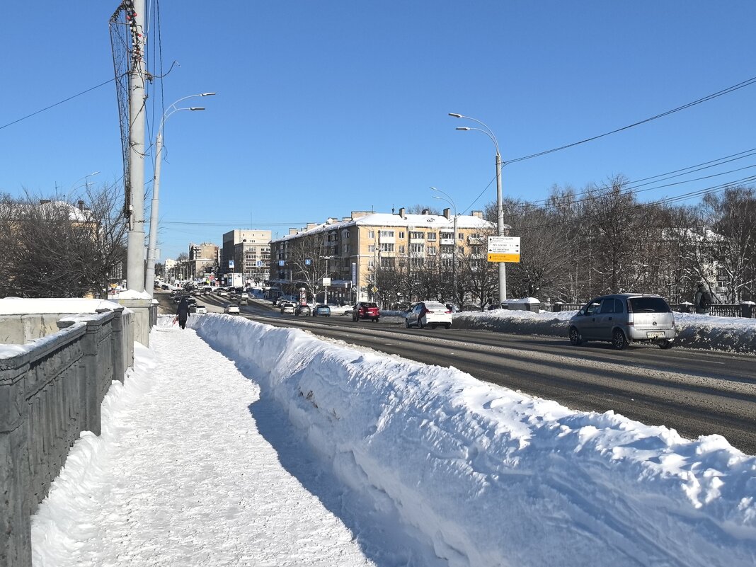 На Новом мосту через Волгу. - Olga Oskolkova