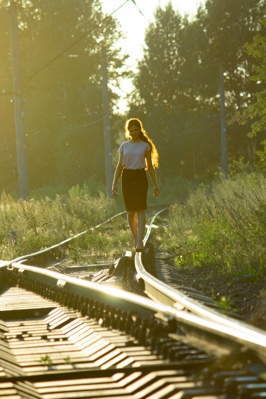 * - Евгений Ваулин