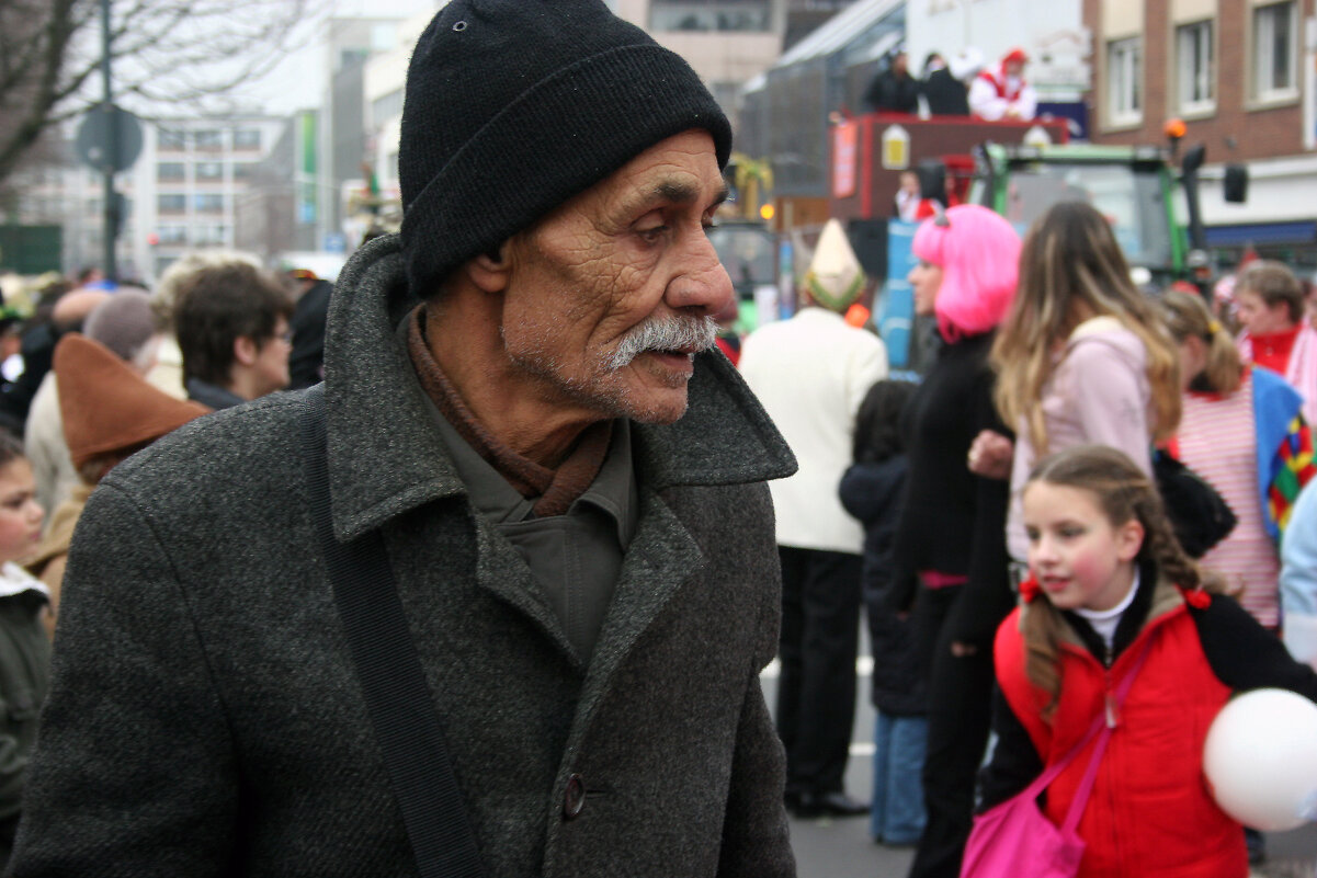 Когда ему скучно на карнавале... - Valziwa 