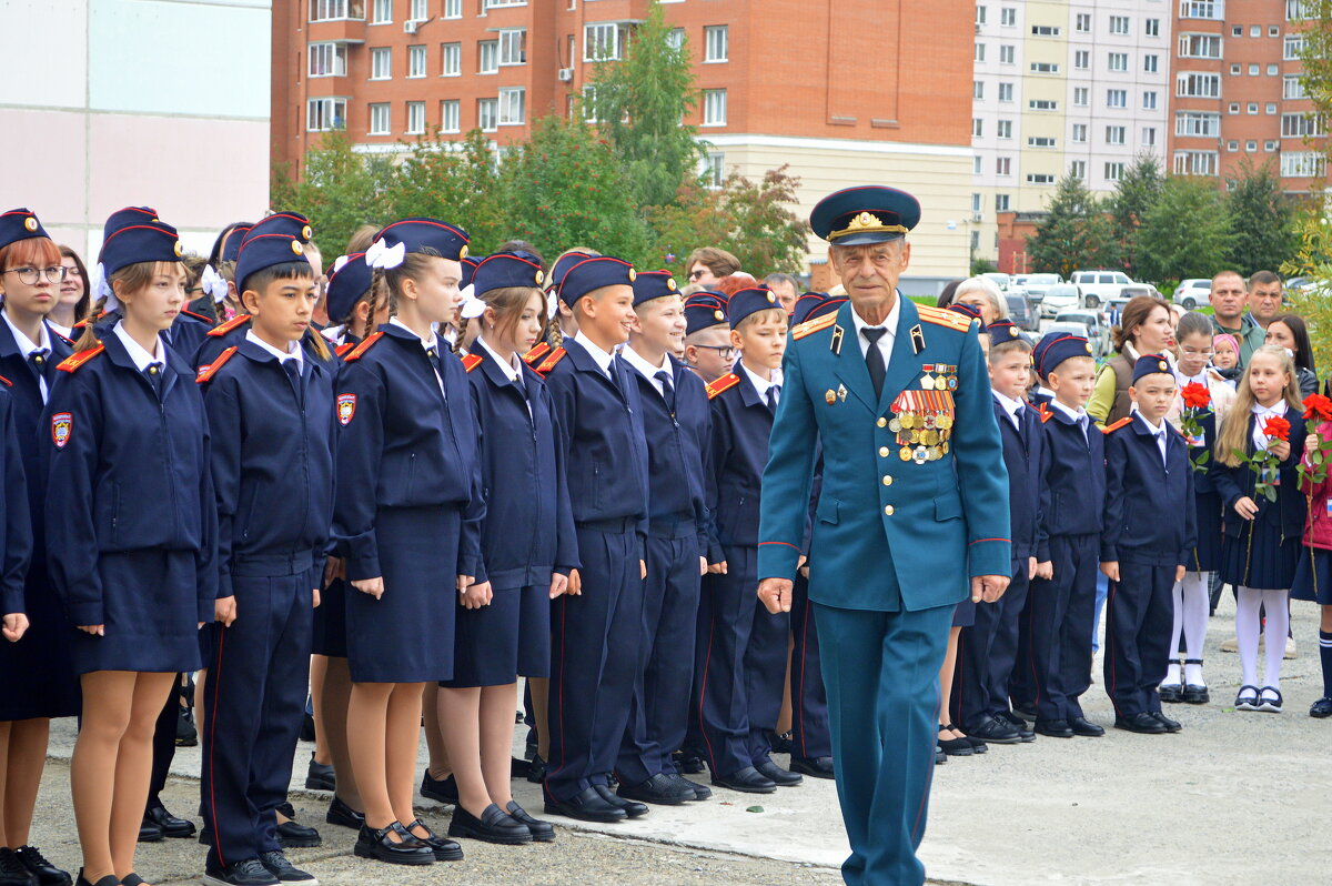 Растёт смена защитников Родины - Татьяна Лютаева