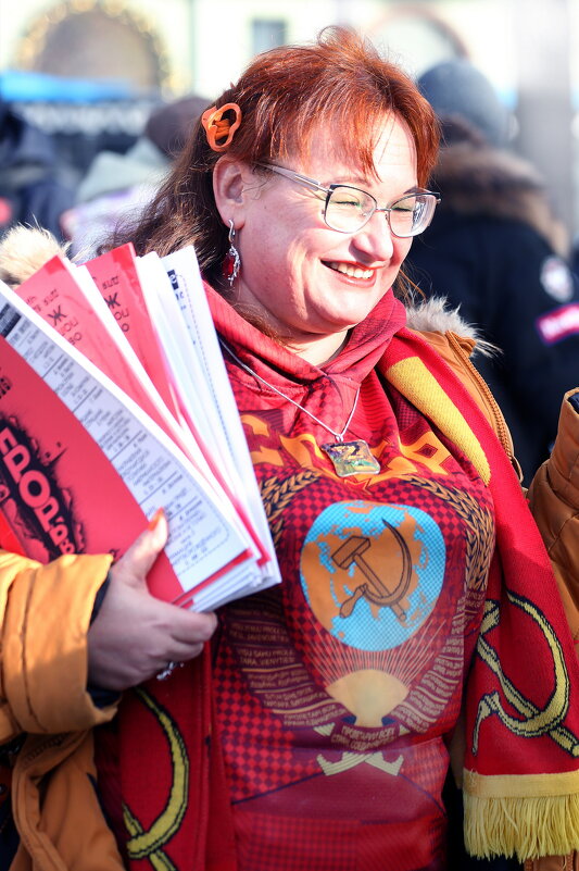 23 февраля на Театральной - Михаил Бибичков