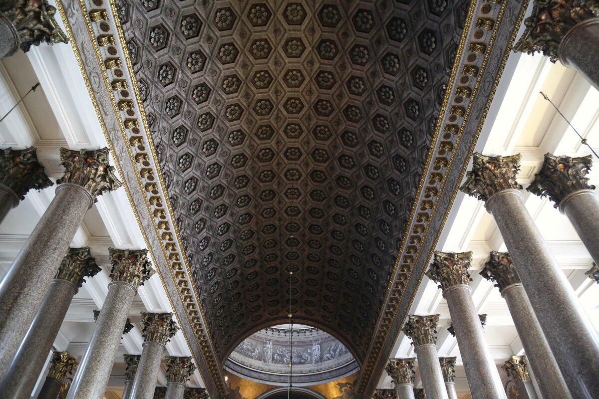 Потолок в Казанском соборе - Танзиля Завьялова