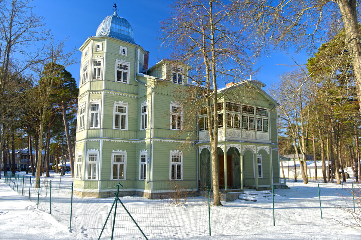 Kokas tautas arhitektura Ventspilī - Roman Ilnytskyi Kokas tautas arhitektura Ventspilī - Roman Ilnytskyi