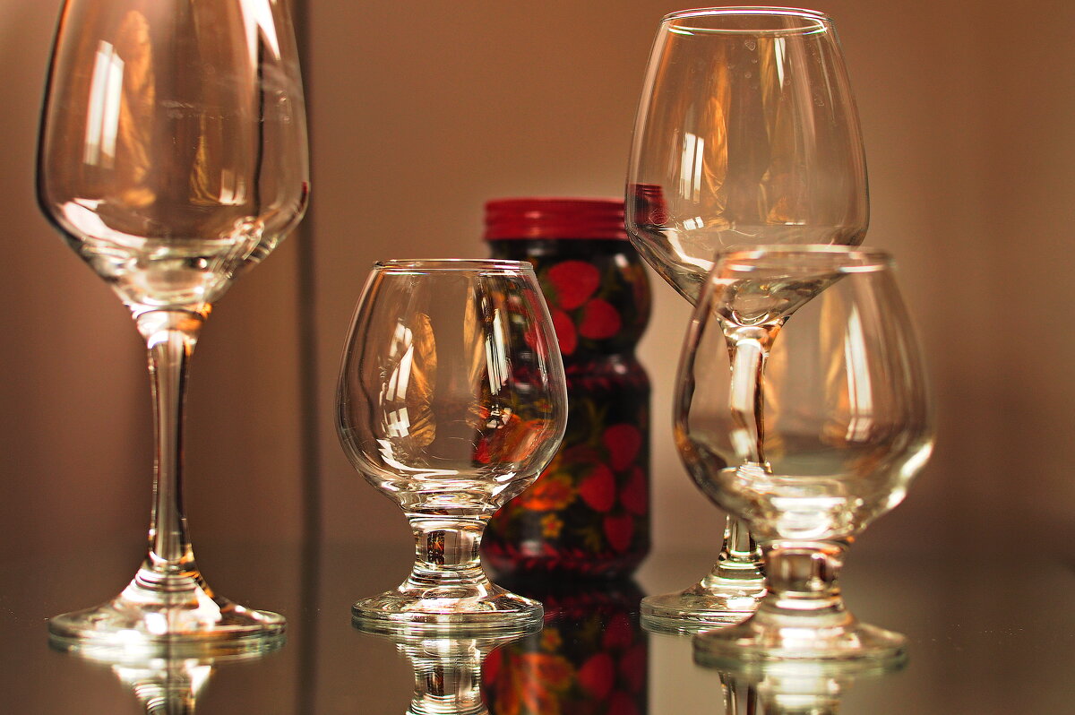 ...просто стекло - Георгий Никонов