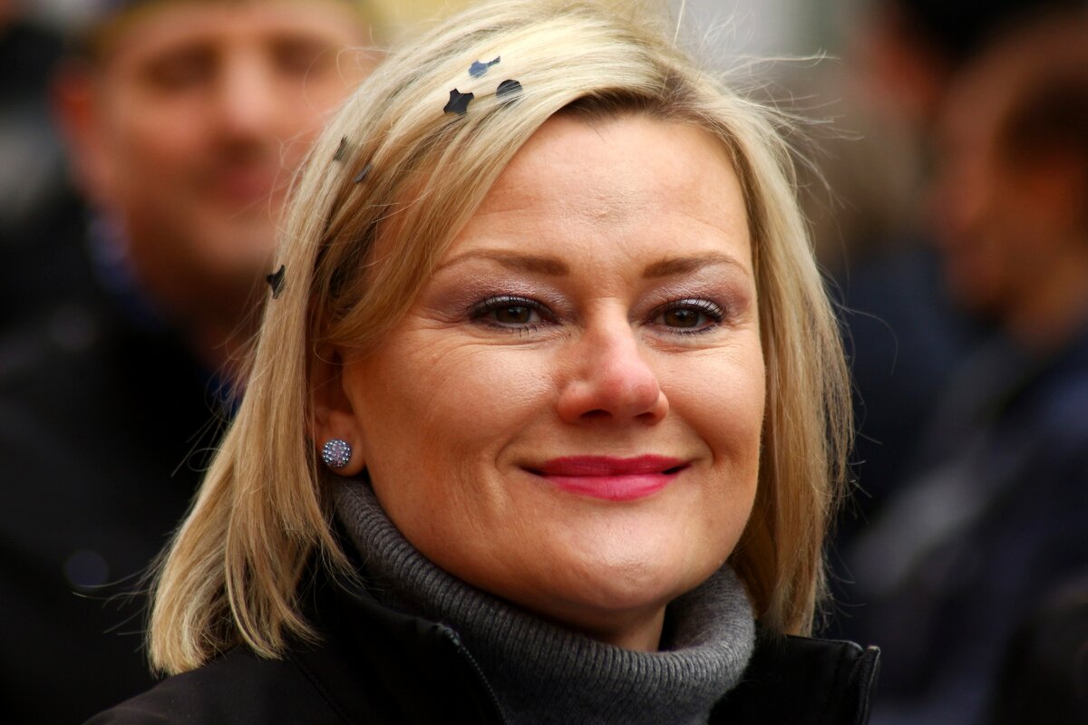 Настроение - Юрий. Шмаков Настроение - Юрий. Шмаков