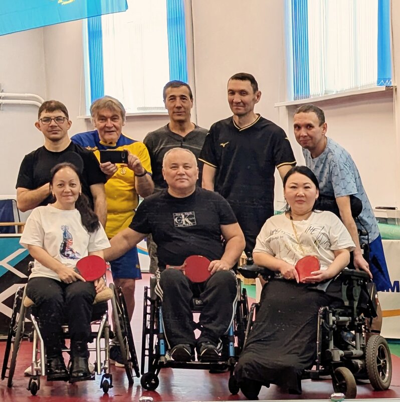 Друзья тенниса - Андрей Хлопонин