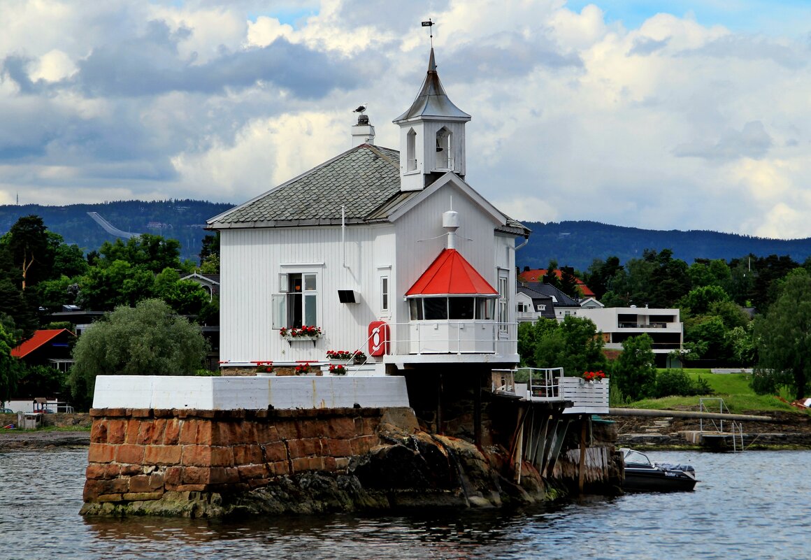 Старый маяк - В.И 