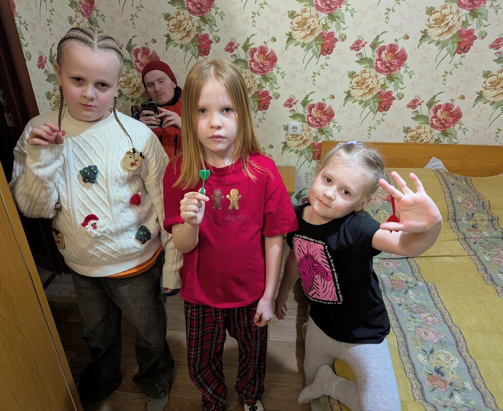 Спортивные девчонки - Андрей Хлопонин