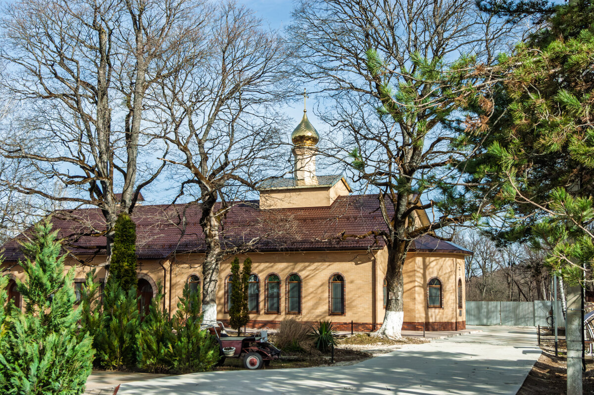 Трапезная в Свято-Михайловском мужском монастыре - Игорь Сикорский Трапезная в Свято-Михайловском мужском монастыре - Игорь Сикорский