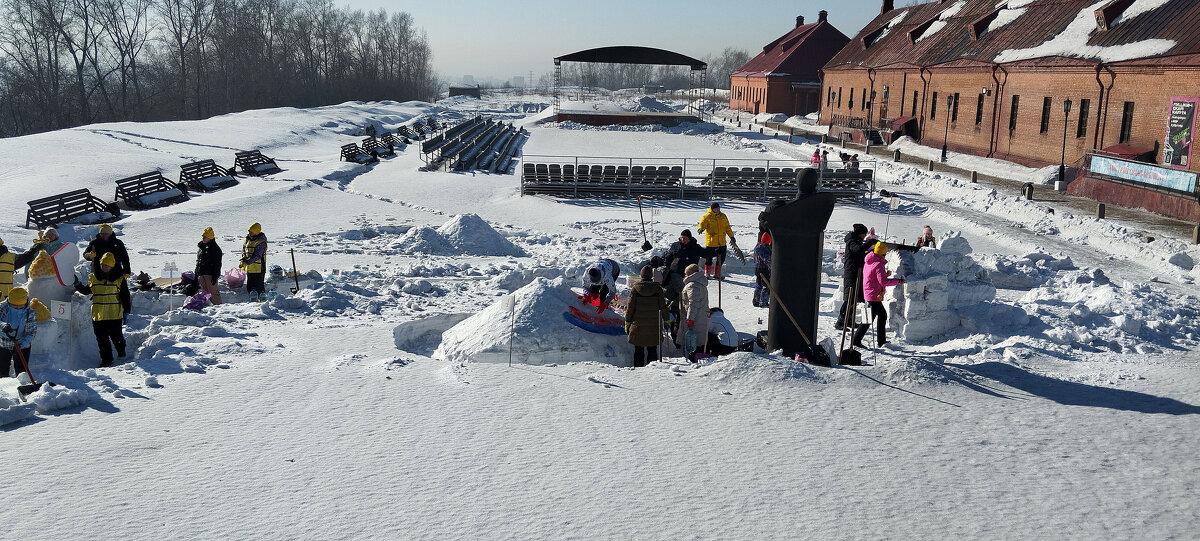 Построй свою крепость!!! - Радмир Арсеньев