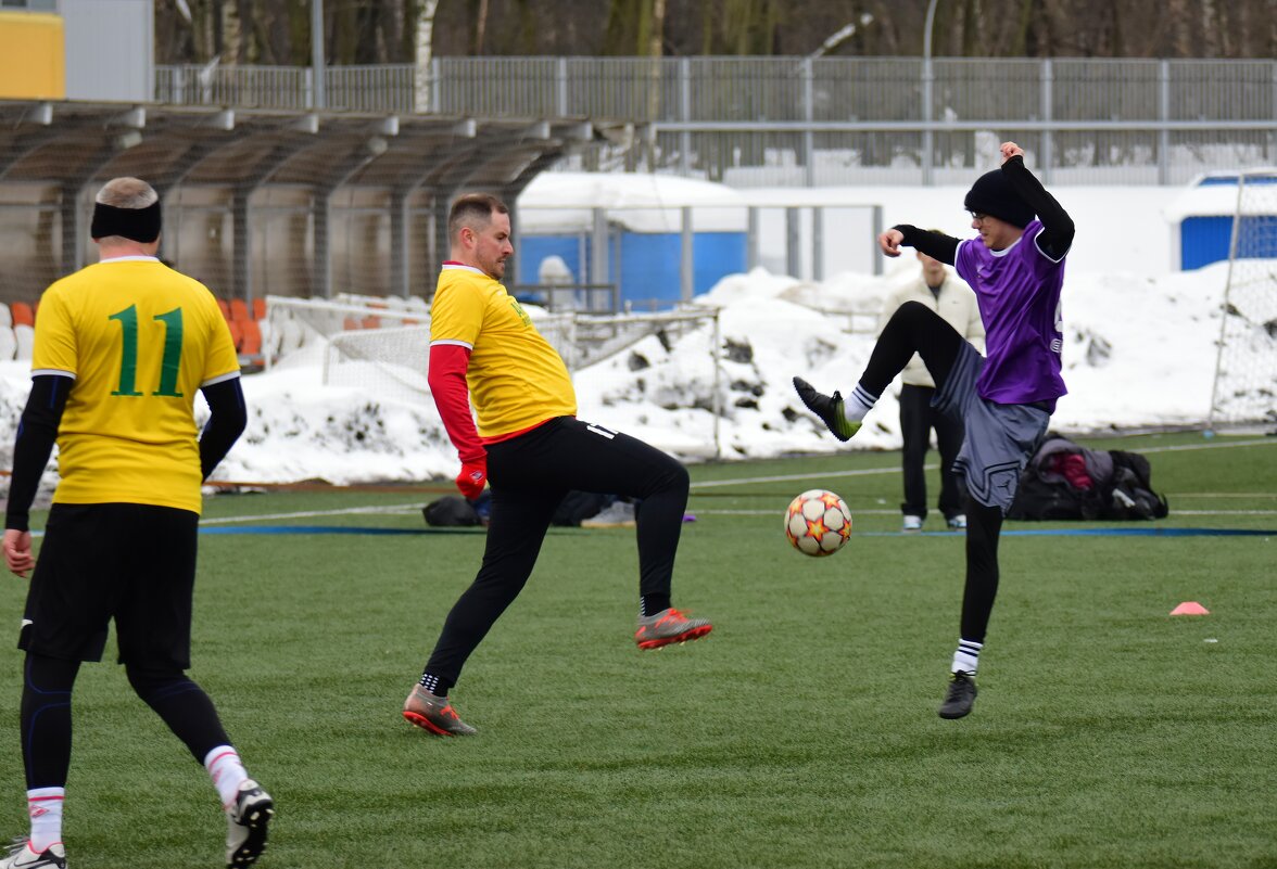 А мяч - то один. - Наталья Вязигина