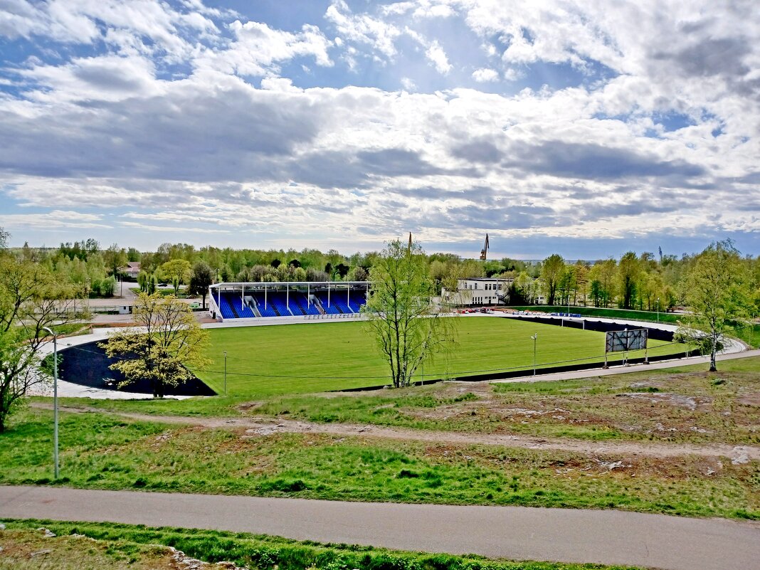 Стадион на Батарейной горе. - Лия ☼