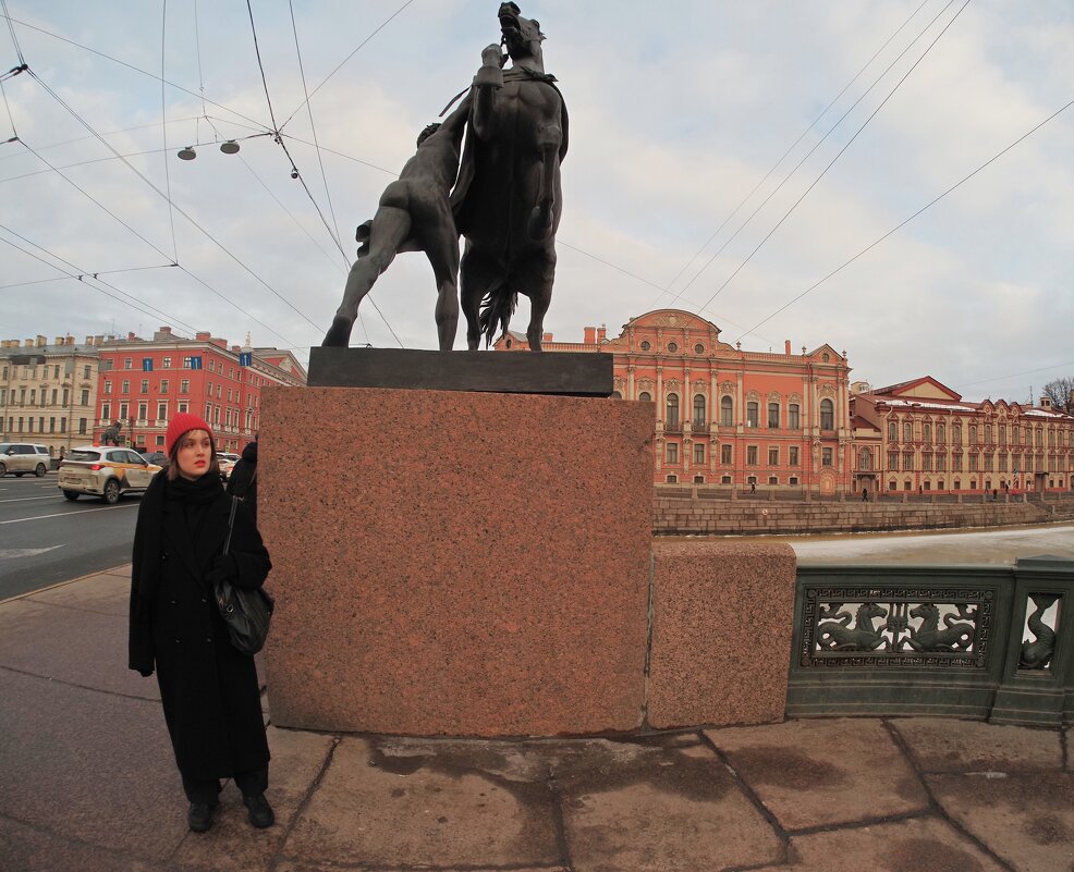 Ожидание на Аничковом мосту - Магомед .