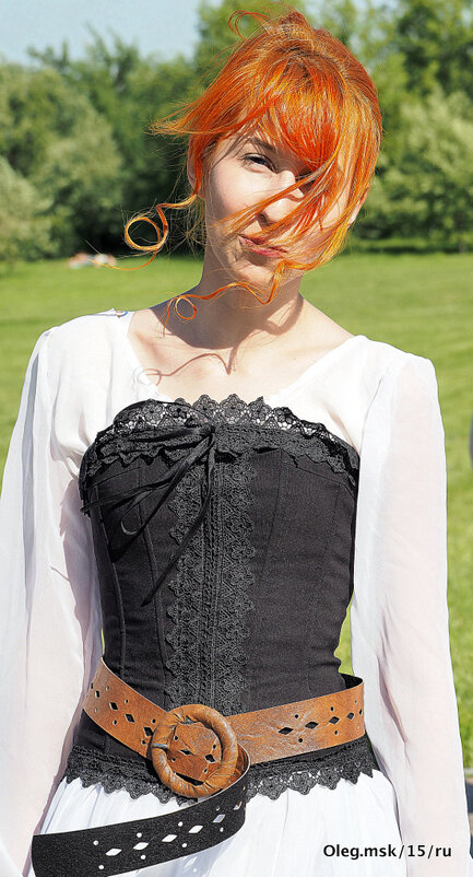 и осиная талия - Олег Лукьянов