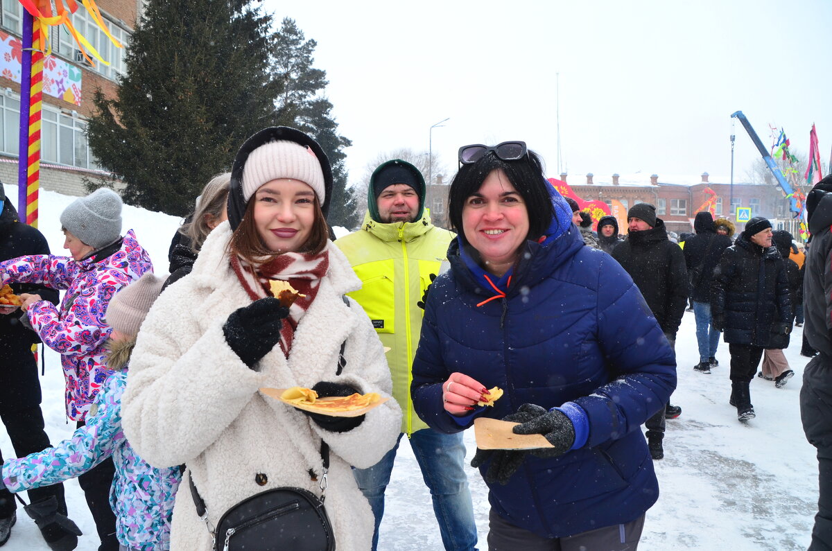 Дегустация блинов. - Михаил К Дегустация блинов. - Михаил К