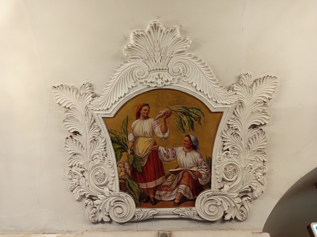 С любимым праздником мужчин - Днем 8 Марта! - Андрей Лукьянов