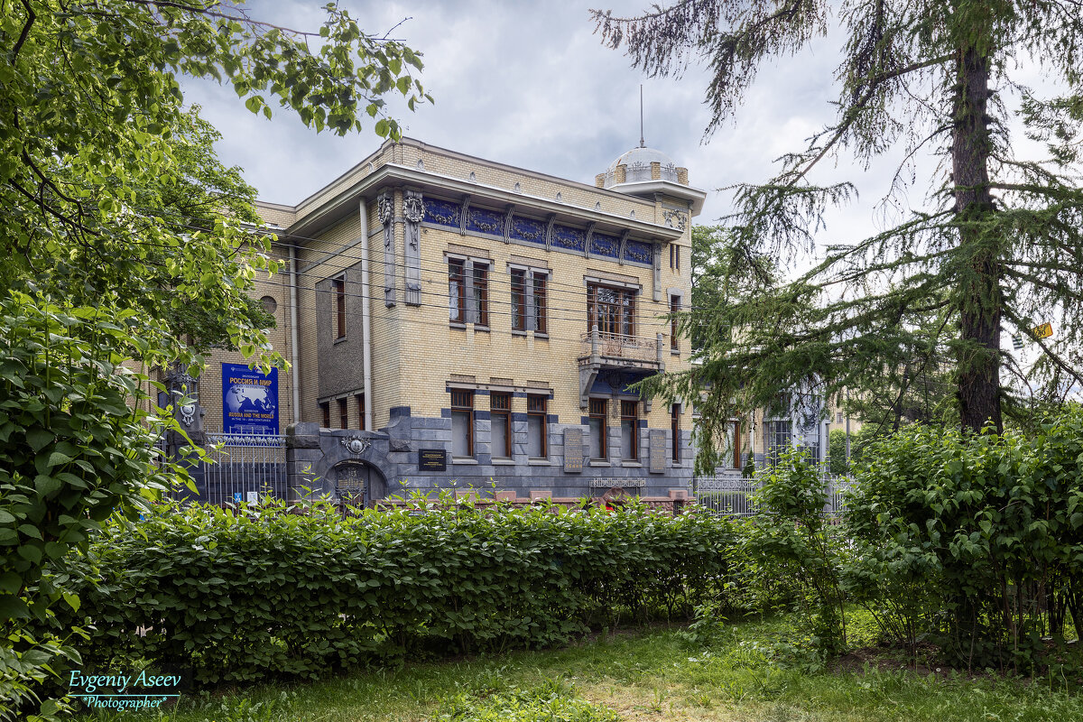 Тот самый балкон... - Евгений 