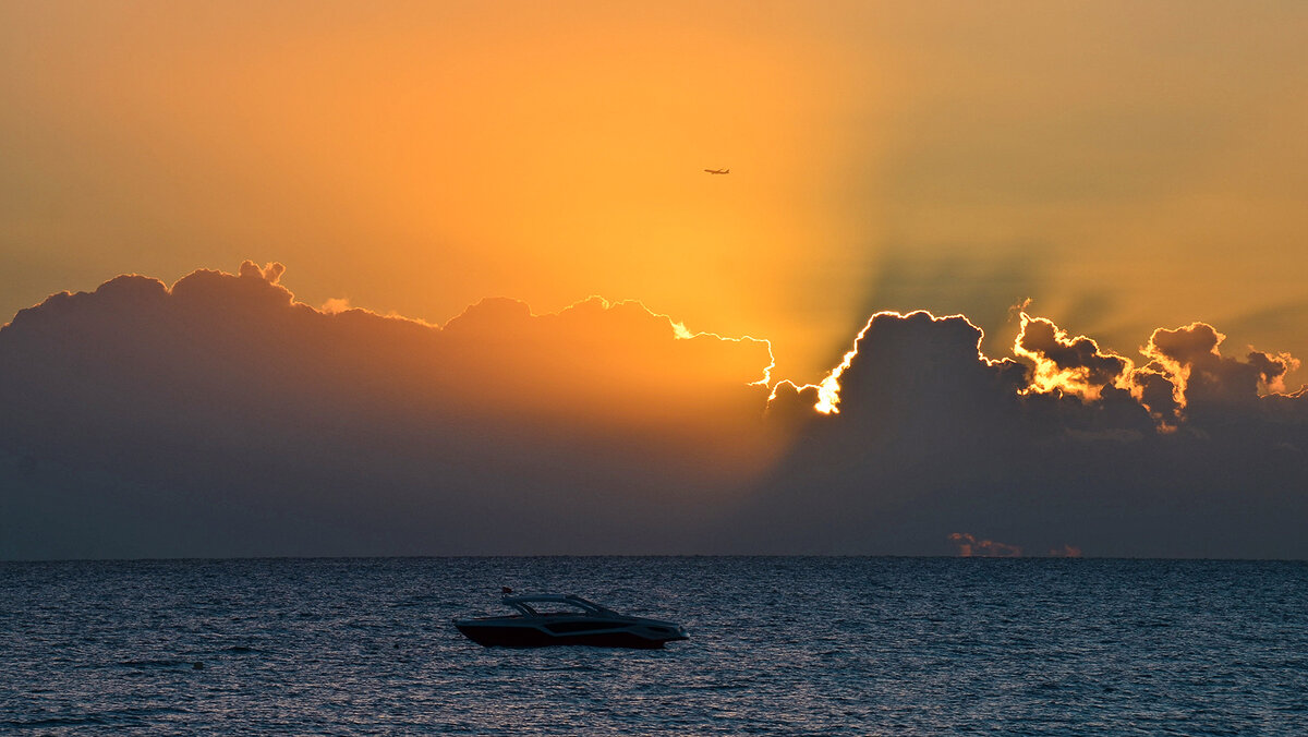 Когда лодки ещё спят - Alexandеr P Когда лодки ещё спят - Alexandеr P