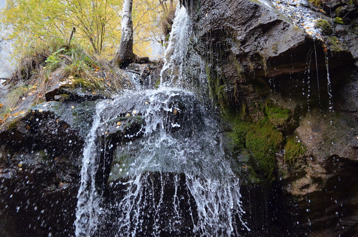 Водопадик в лесу - Мишель71 