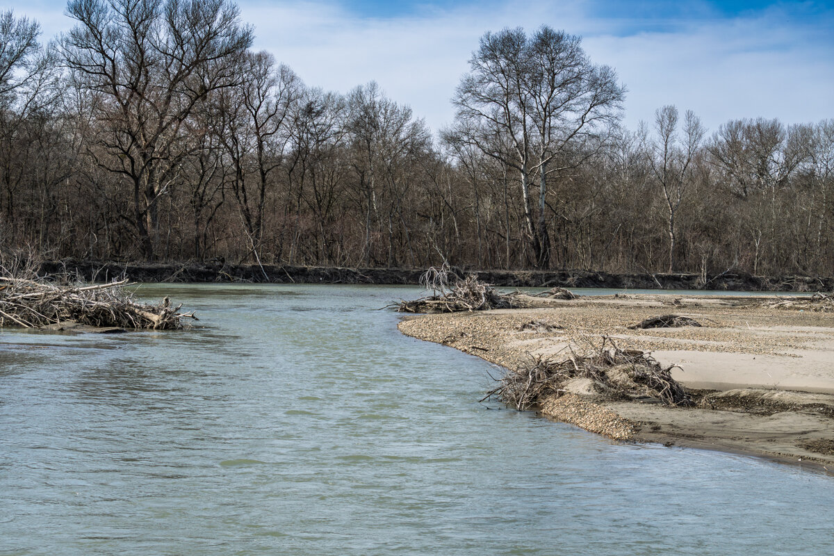 Март, река Кубань - Игорь Сикорский