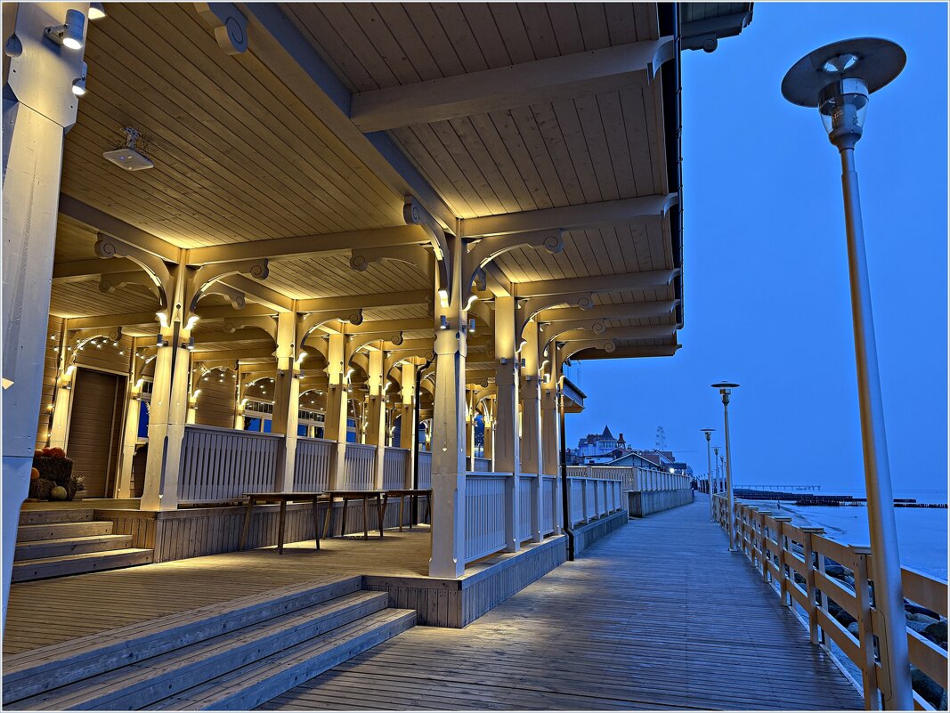 Гранд Монополь. - Валерия Комова